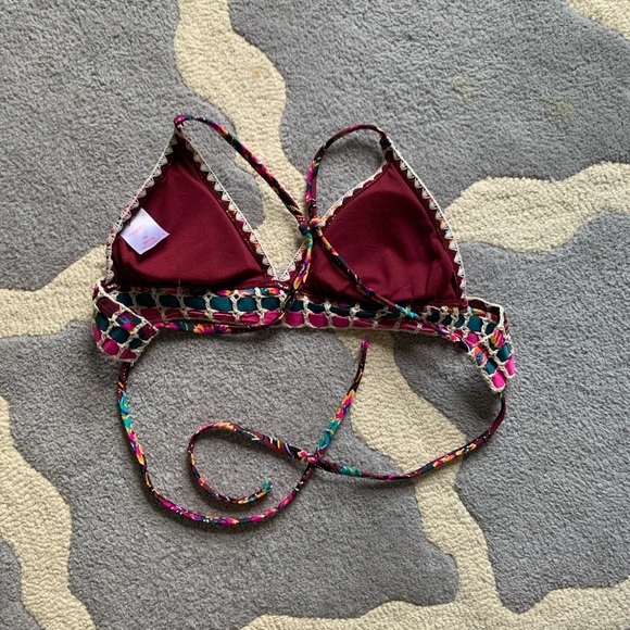 Xhilaration Bikini top - Picture 3 of 5